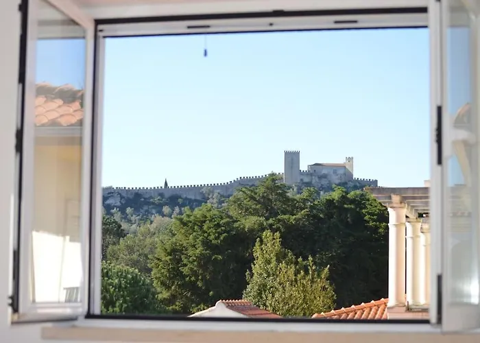 Casa Da Varzea - O Castelo A Janela!!! Vakantiehuis Óbidos
