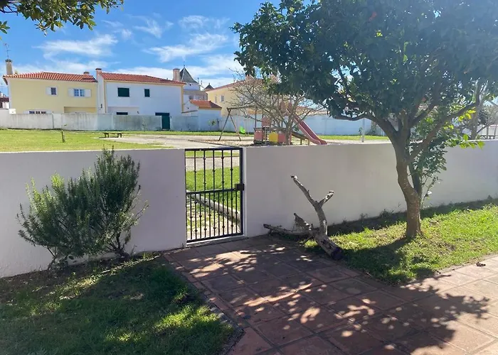 Casa Da Varzea - O Castelo A Janela!!! * Óbidos